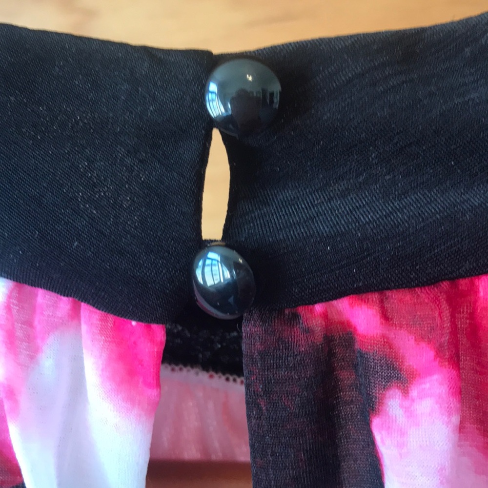 Worthington Floral Sleeveless Blouse - Picture 6 of 10